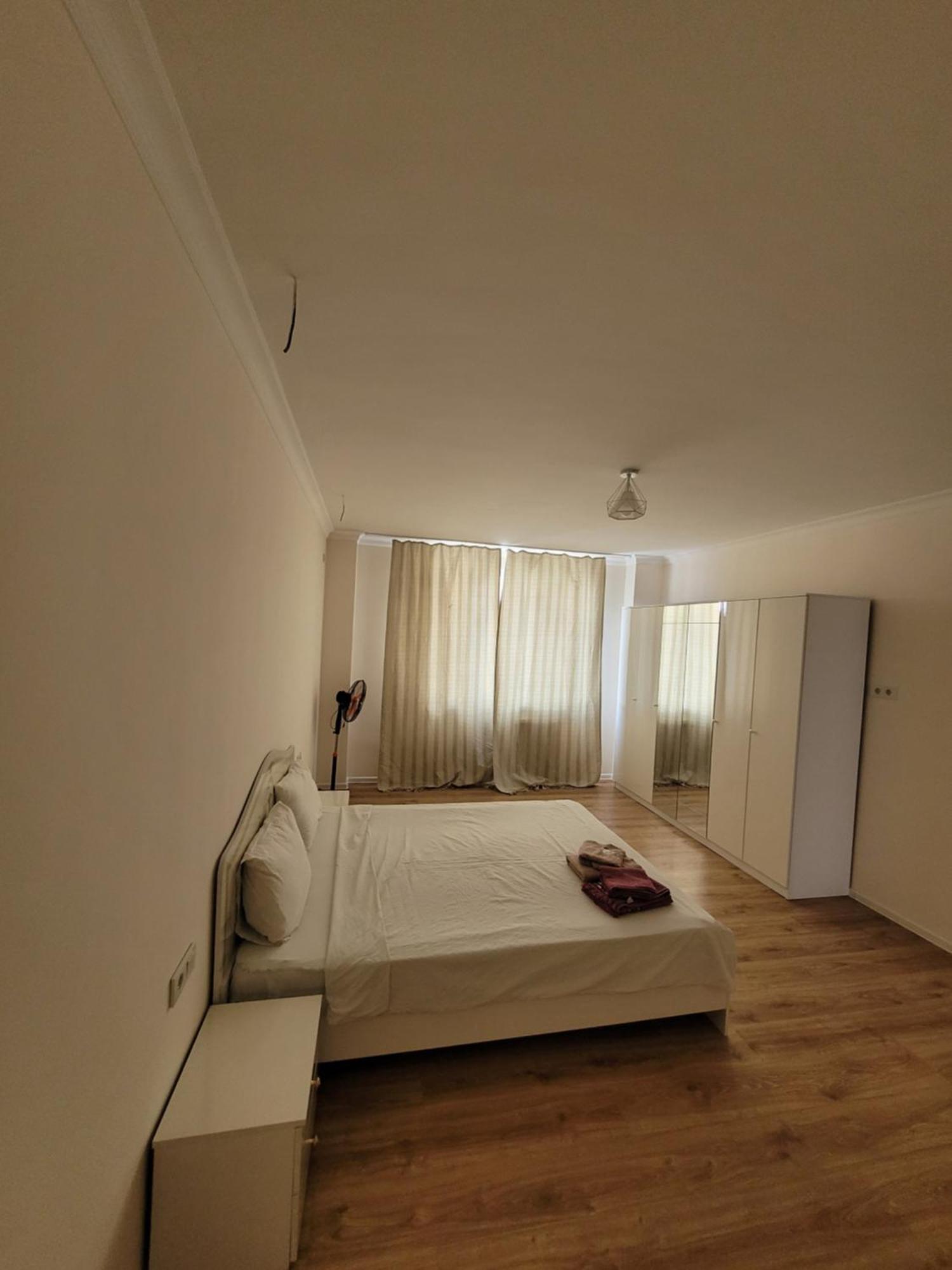Uzak Apartment 2 Alma-Ata Buitenkant foto